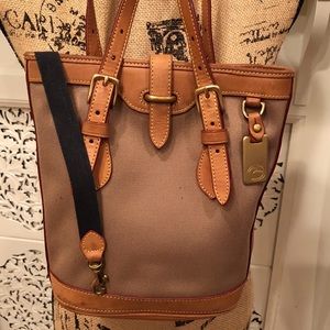 Vintage Dooney & Bourke Cabriolet tan bag